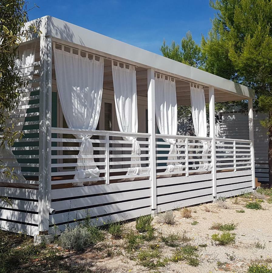 Mobile Home Pearl Of Murter Єзера Екстер'єр фото