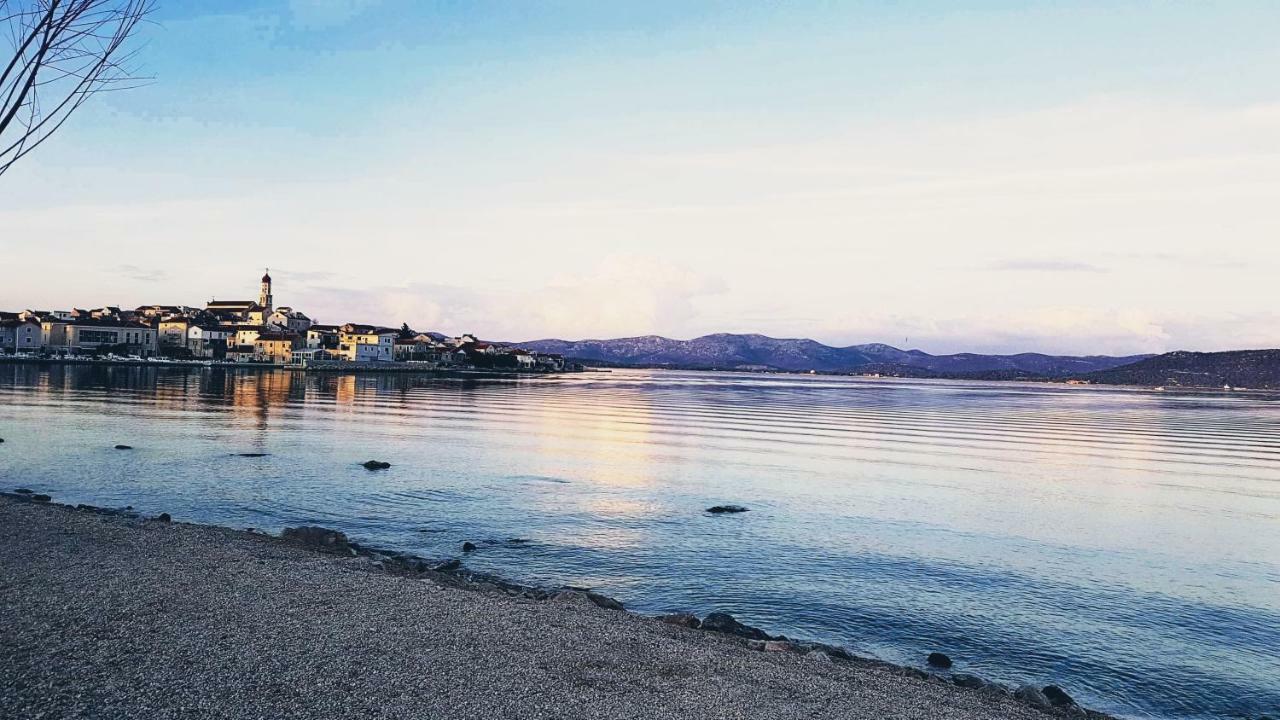 Mobile Home Pearl Of Murter Єзера Екстер'єр фото